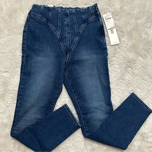 Good American Good Legs High Waist Jeans Flat Tummy Tech Gap-Proof Size 8/29 NEW